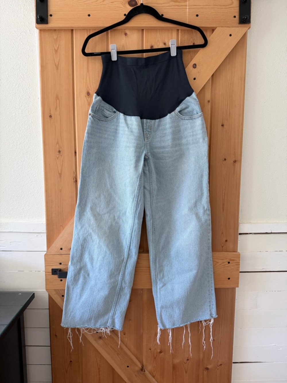 Old Navy Wide Leg Maternity Jeans